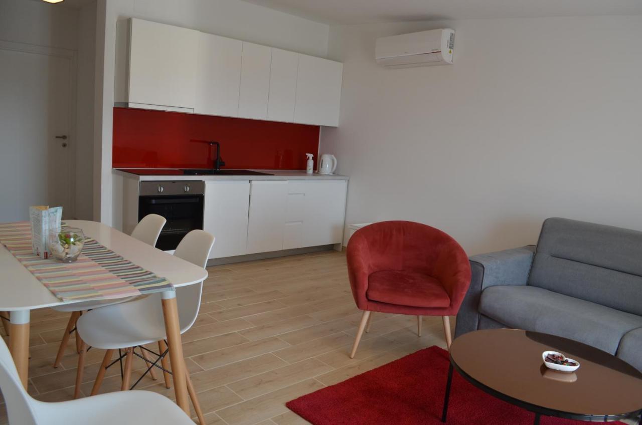 Apartments Korina Crikvenica Eksteriør bilde